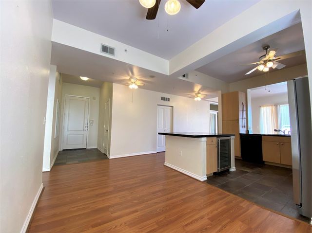 3505 Sage Road 610, Houston, TX 77056