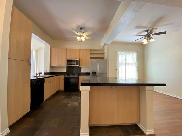 3505 Sage Road 610, Houston, TX 77056