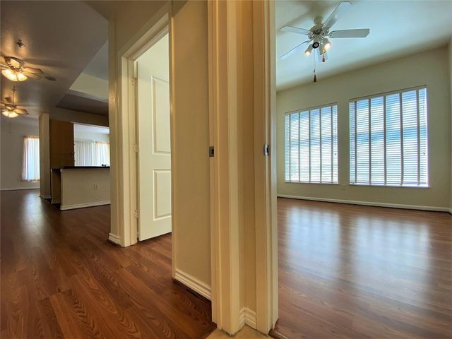 3505 Sage Road 610, Houston, TX 77056