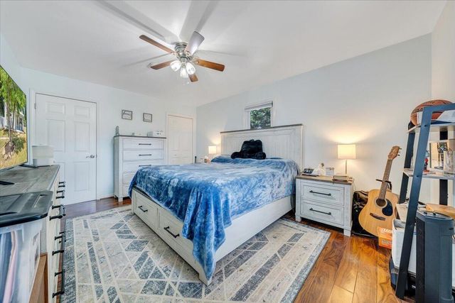 105 Barnett RD, Salem, VA 24153