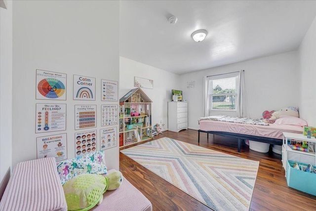 105 Barnett RD, Salem, VA 24153
