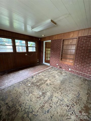 5306 Wales Street, Charlotte, NC 28269