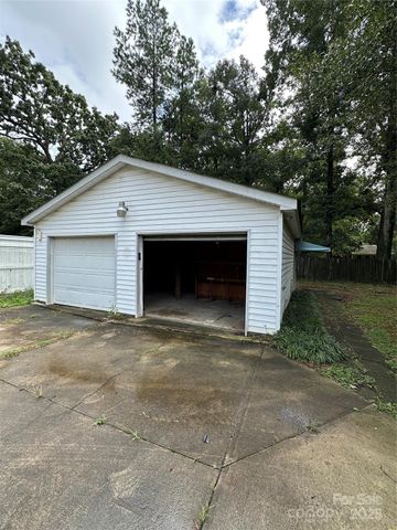 5306 Wales Street, Charlotte, NC 28269