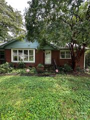 5306 Wales Street, Charlotte, NC 28269