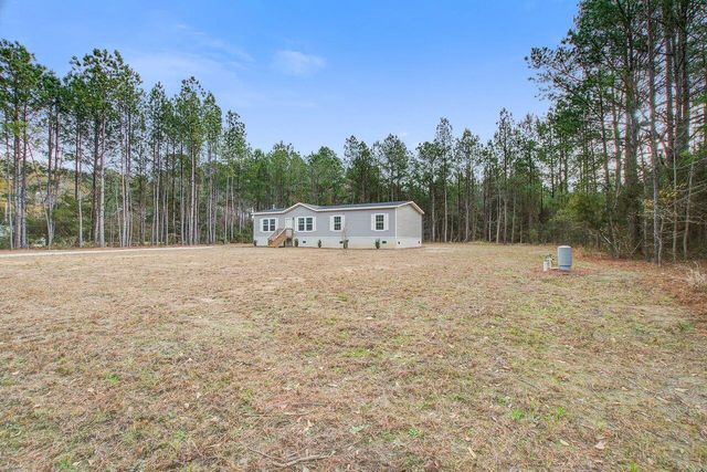 1576 Pine Grove Road, Ruffin, SC 29475
