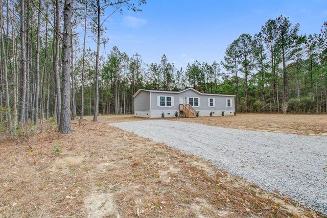 1576 Pine Grove Road, Ruffin, SC 29475