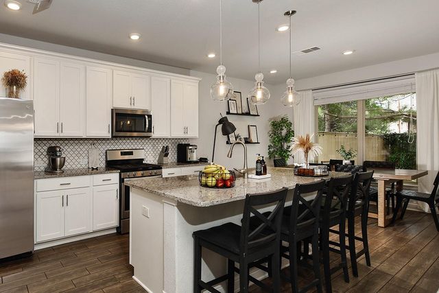 23 Ancestry Stone, The Woodlands, TX 77354
