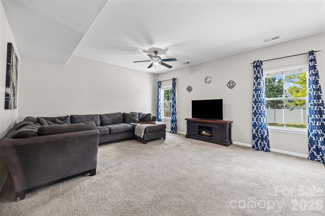 3011 Rhododendron Place, Lake Wylie, SC 29710