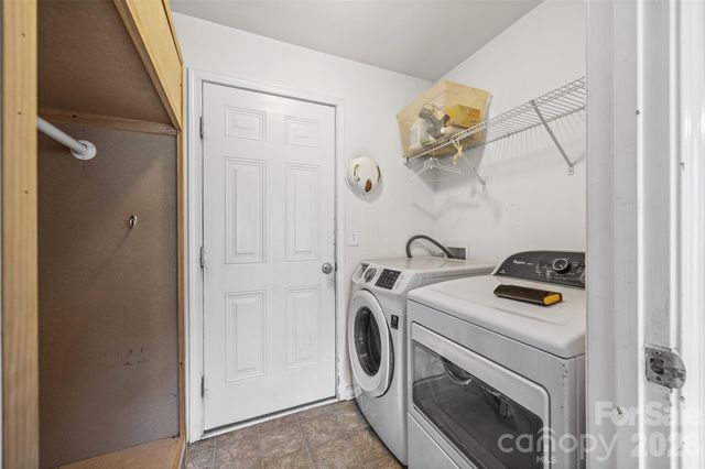3011 Rhododendron Place, Lake Wylie, SC 29710