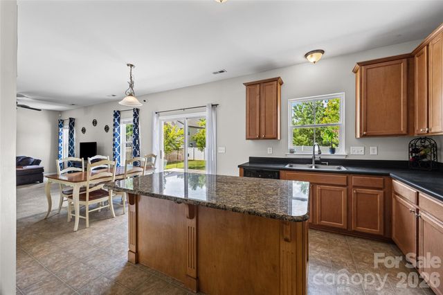 3011 Rhododendron Place, Lake Wylie, SC 29710