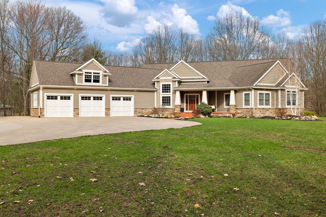 13090 Woodhaven Drive, Robinson Twp, MI 49417