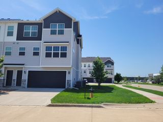 151 NE 25th Lane, Ankeny, IA 50021
