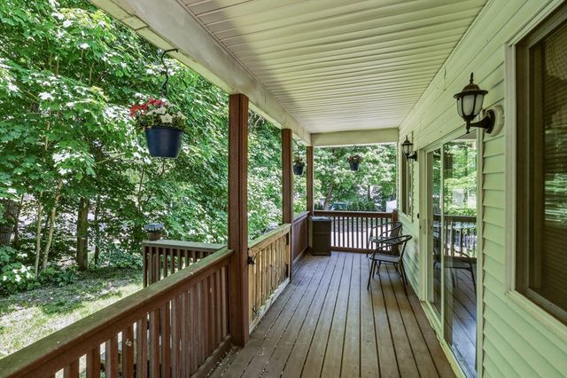 75 Clematis Rd, Agawam, MA 01001