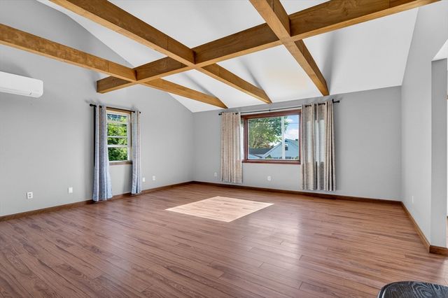 133 Sycamore St, Fairhaven, MA 02719