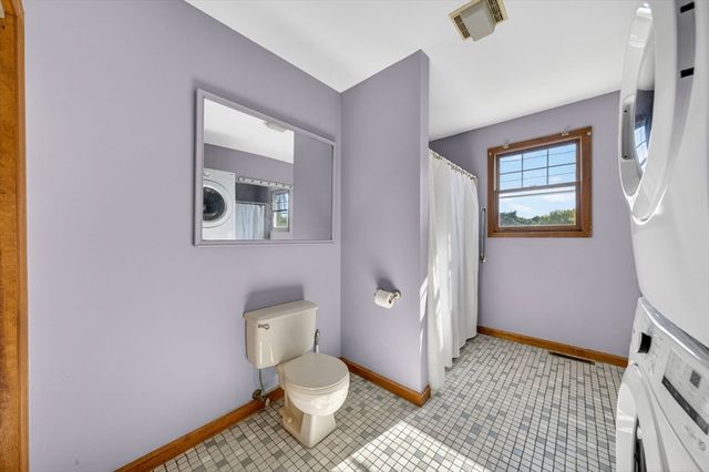 133 Sycamore St, Fairhaven, MA 02719