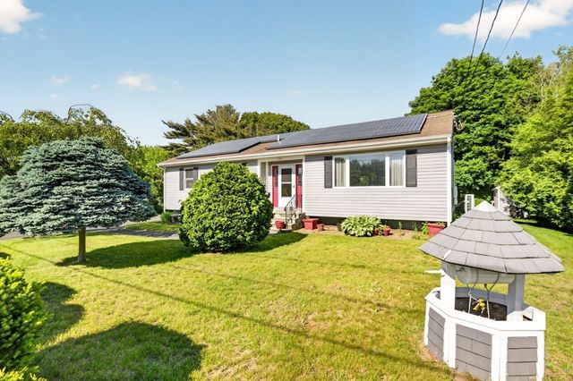 133 Sycamore St, Fairhaven, MA 02719