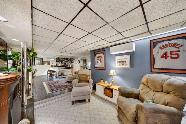 133 Sycamore St, Fairhaven, MA 02719