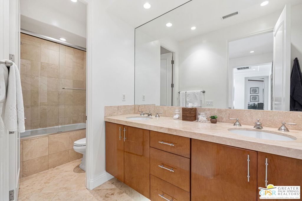 Image 47 of property listing at 253 Calle La Soledad, Palm Springs, CA 92262