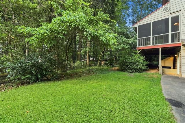 302 Crabapple Court, Powder Springs, GA 30127