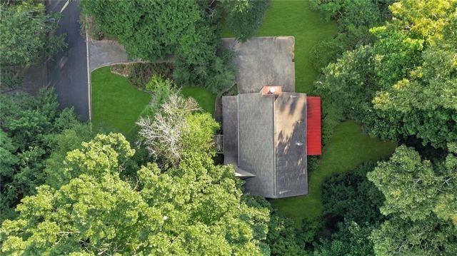 302 Crabapple Court, Powder Springs, GA 30127