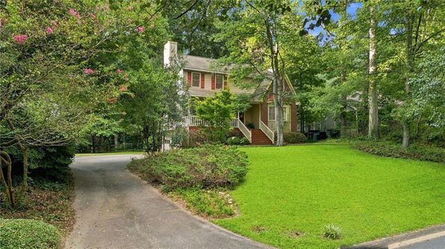 302 Crabapple Court, Powder Springs, GA 30127