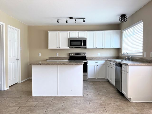 1209 Canvasback Drive, Aubrey, TX 76227