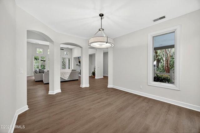 89 Governors Road, Hilton Head Island, SC 29928