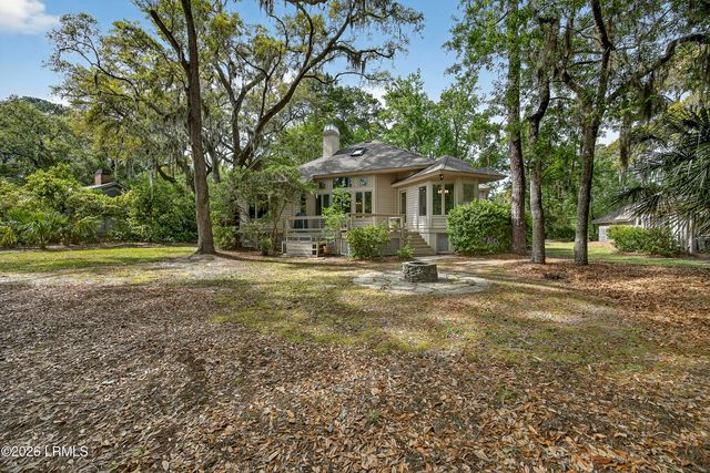 89 Governors Road, Hilton Head Island, SC 29928