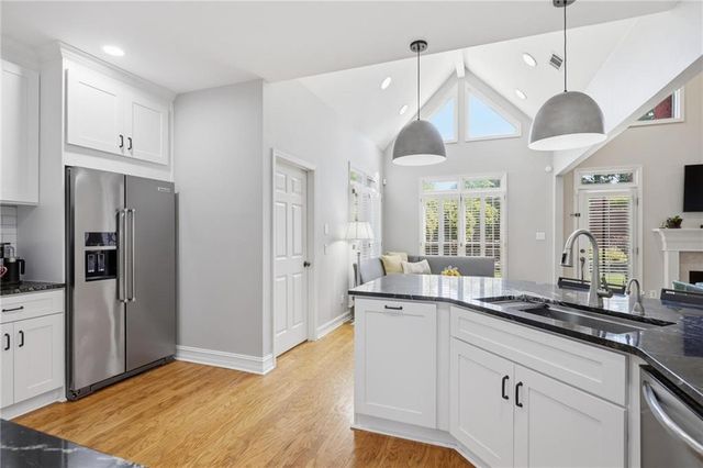 5249 Magnolia Walk Circle, Atlanta, GA 30338