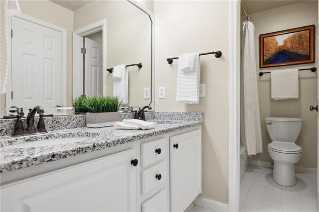 5249 Magnolia Walk Circle, Atlanta, GA 30338
