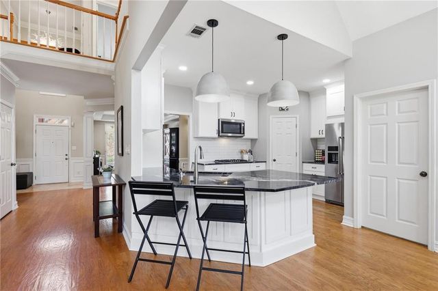 5249 Magnolia Walk Circle, Atlanta, GA 30338