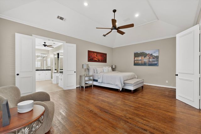 5700 Walden Drive, Plano, TX 75093