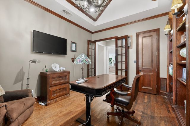5700 Walden Drive, Plano, TX 75093