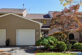 30 Litchult Lane, Mahwah, NJ 07430