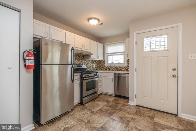 111 TAVISTOCK DR, Little Egg Harbor Twp, NJ 08087