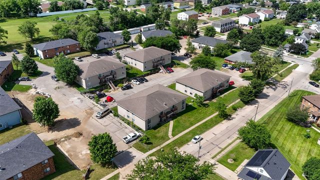 16 Aossey Lane SW, Cedar Rapids, IA 52404