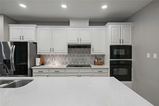 318 County Road 1910, Gregory, TX 78359