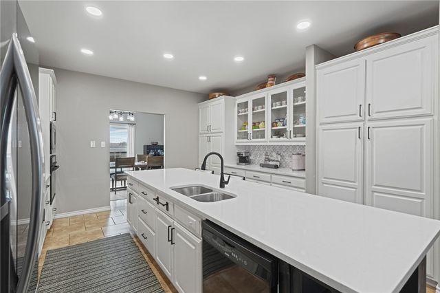 318 County Road 1910, Gregory, TX 78359