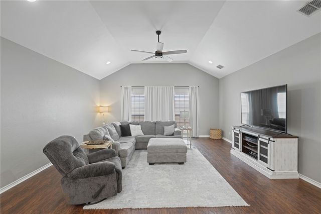 318 County Road 1910, Gregory, TX 78359