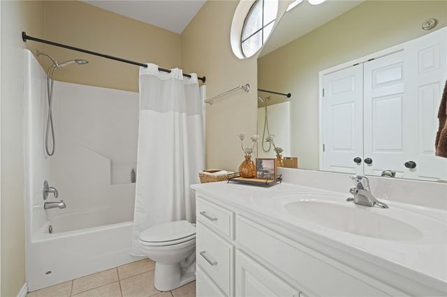 318 County Road 1910, Gregory, TX 78359