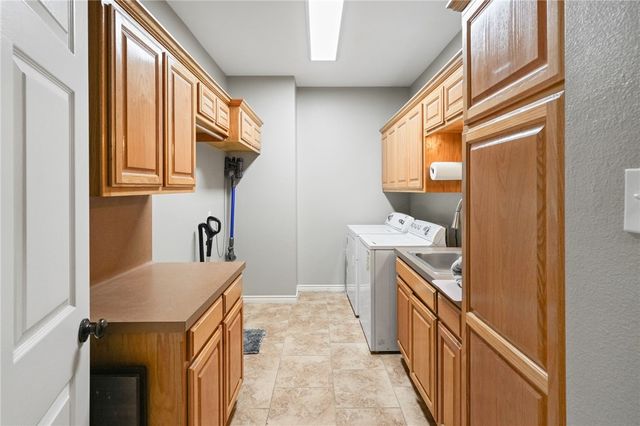 318 County Road 1910, Gregory, TX 78359