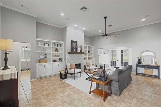 318 County Road 1910, Gregory, TX 78359