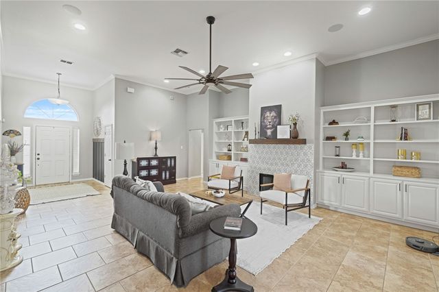 318 County Road 1910, Gregory, TX 78359