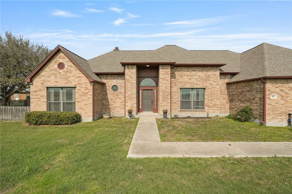 318 County Road 1910, Gregory, TX 78359