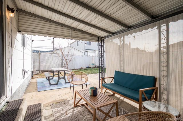 7 Stein Street, Valley Stream, NY 11580