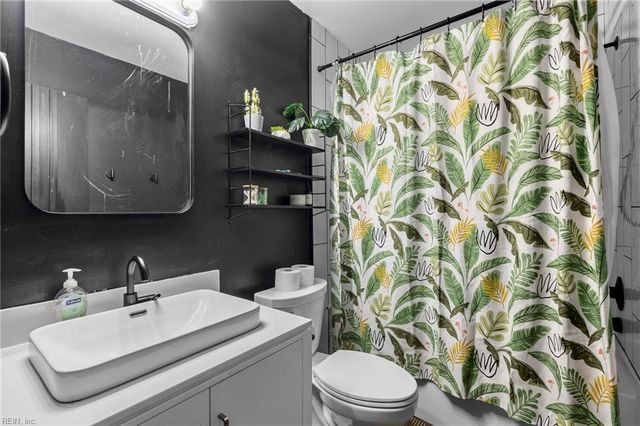 5352 Glenville CIR, Virginia Beach, VA 23464