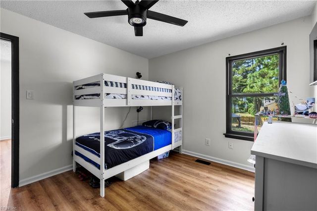 5352 Glenville CIR, Virginia Beach, VA 23464