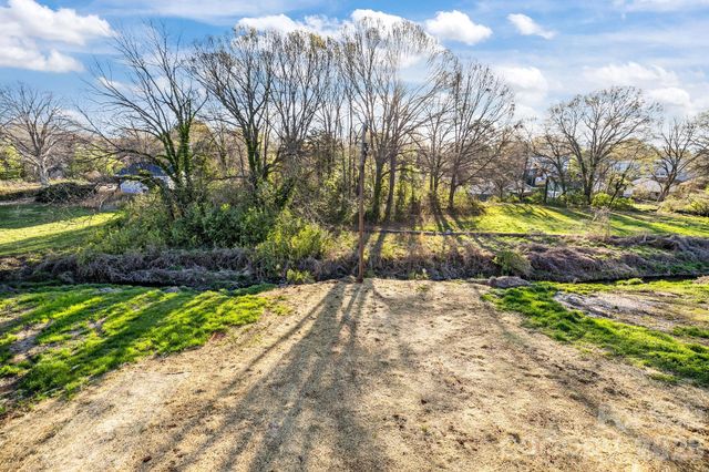 410 S Hill Street, Gastonia, NC 28052