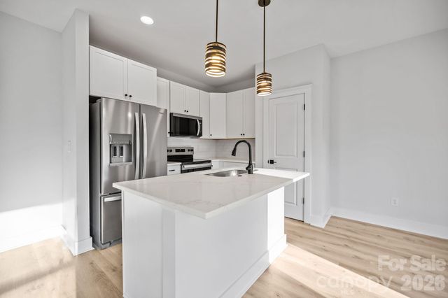 410 S Hill Street, Gastonia, NC 28052