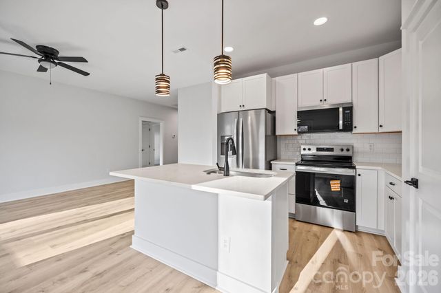 410 S Hill Street, Gastonia, NC 28052